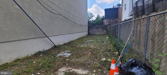 532 DICKINSON ST, Philadelphia, PA 19147