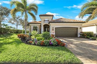 9457 Rialto DR, Naples, FL 34113
