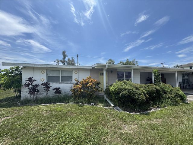 376 BRIARWOOD ROAD, Venice, FL 34293