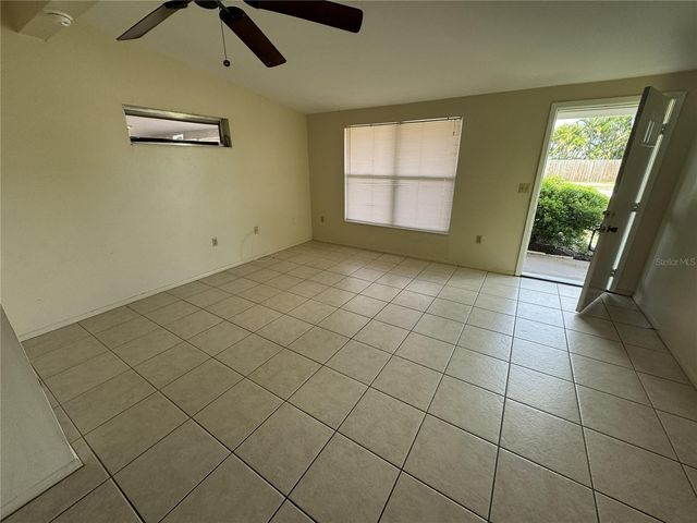 376 BRIARWOOD ROAD, Venice, FL 34293