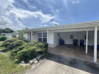 376 BRIARWOOD ROAD, Venice, FL 34293