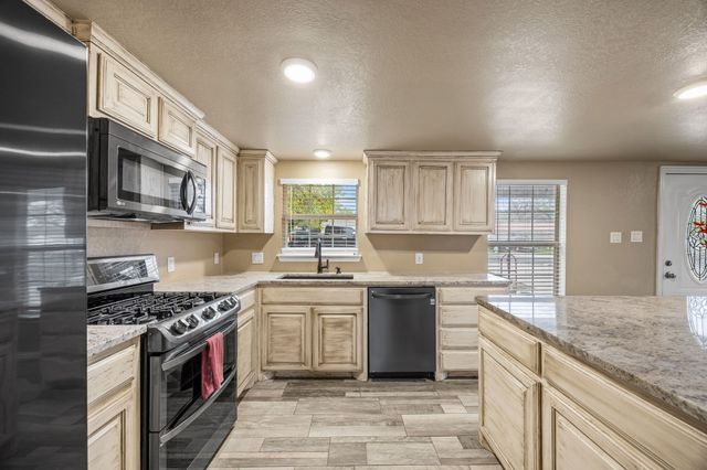 5700 Linda Drive, Watauga, TX 76148