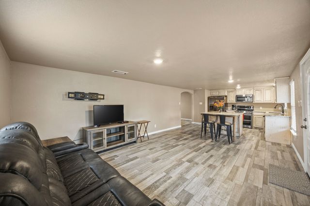 5700 Linda Drive, Watauga, TX 76148