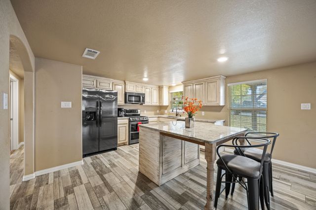 5700 Linda Drive, Watauga, TX 76148