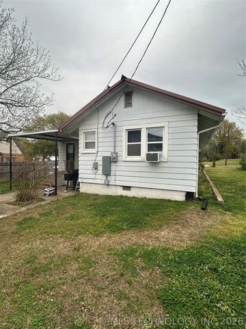 909 S 2nd Street, Mcalester, OK 74501
