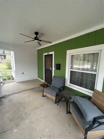 909 S 2nd Street, Mcalester, OK 74501