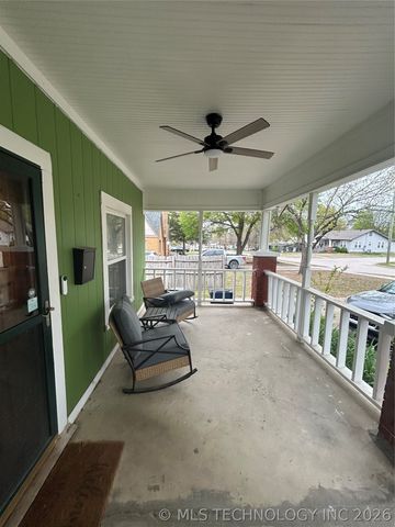 909 S 2nd Street, Mcalester, OK 74501