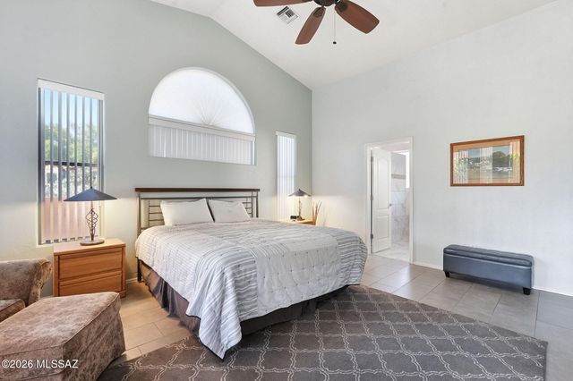 11141 N Sand Pointe Drive, Oro Valley, AZ 85737