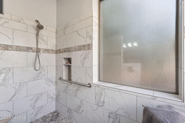 11141 N Sand Pointe Drive, Oro Valley, AZ 85737