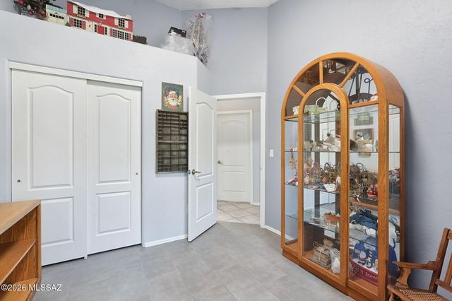 11141 N Sand Pointe Drive, Oro Valley, AZ 85737