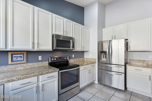 11141 N Sand Pointe Drive, Oro Valley, AZ 85737