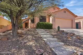 11141 N Sand Pointe Drive, Oro Valley, AZ 85737