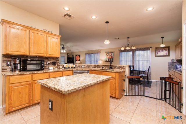 115 E Deer Horn Pass, Harker Heights, TX 76548