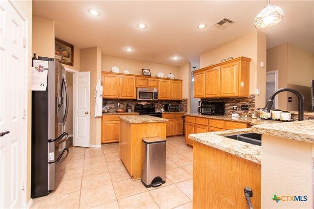 115 E Deer Horn Pass, Harker Heights, TX 76548