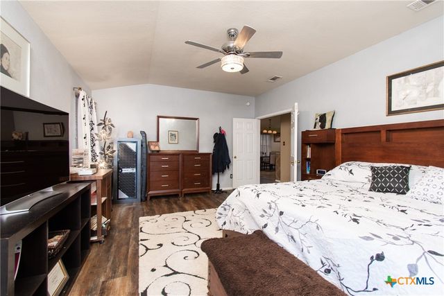 115 E Deer Horn Pass, Harker Heights, TX 76548