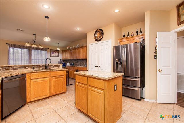 115 E Deer Horn Pass, Harker Heights, TX 76548