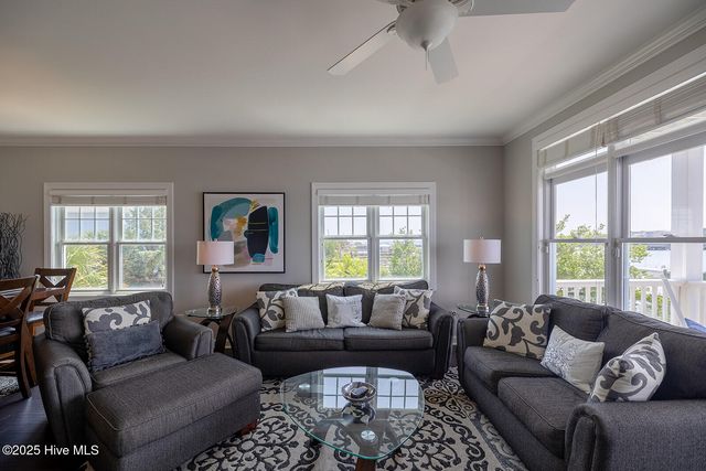 10 W Columbia Street W A, Wrightsville Beach, NC 28480