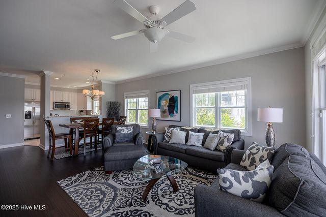 10 W Columbia Street W A, Wrightsville Beach, NC 28480