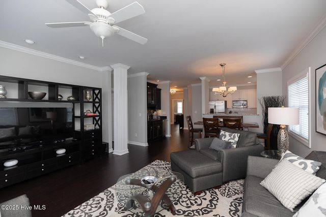 10 W Columbia Street W A, Wrightsville Beach, NC 28480