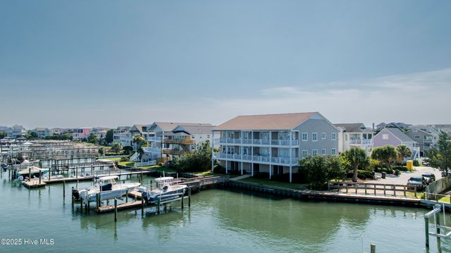 10 W Columbia Street W A, Wrightsville Beach, NC 28480