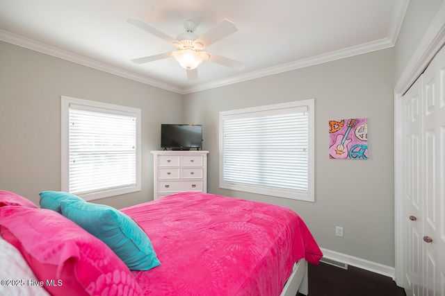 10 W Columbia Street W A, Wrightsville Beach, NC 28480