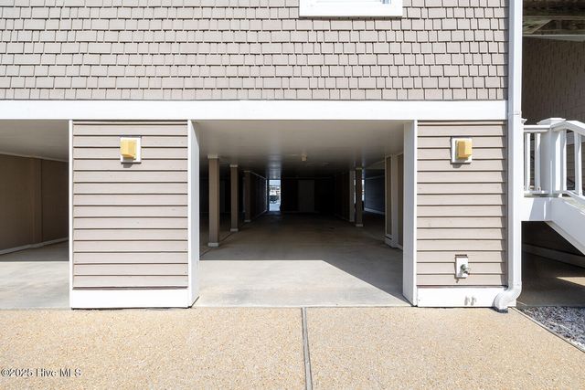 10 W Columbia Street W A, Wrightsville Beach, NC 28480