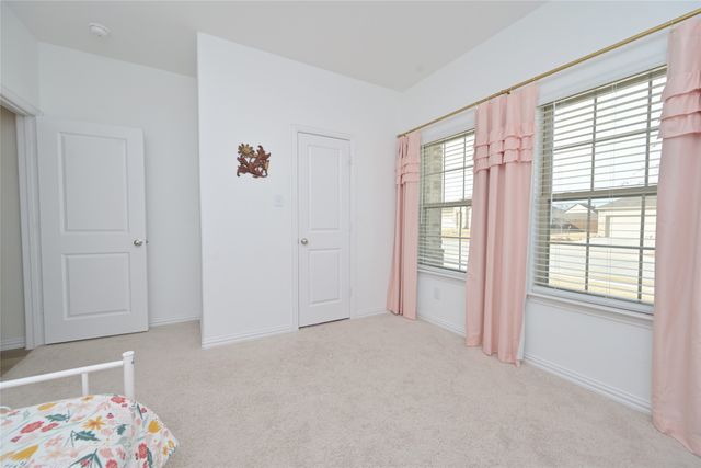 1212 Almond Road, Azle, TX 76020