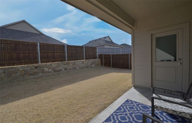 1212 Almond Road, Azle, TX 76020