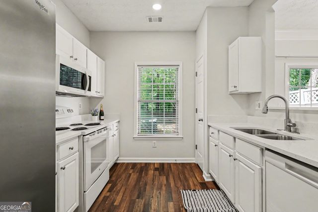 1589 River Main Court, Lawrenceville, GA 30046