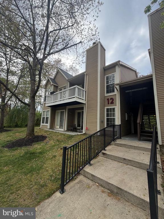 133 KENWOOD DR, Sicklerville, NJ 08081