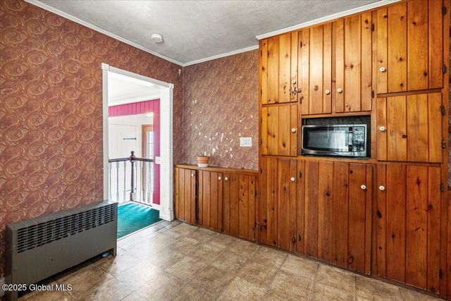 4224 NY 150, Sand Lake, NY 12196