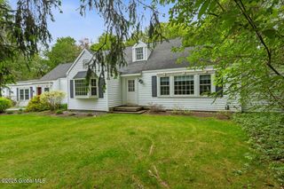 4224 NY 150, Sand Lake, NY 12196