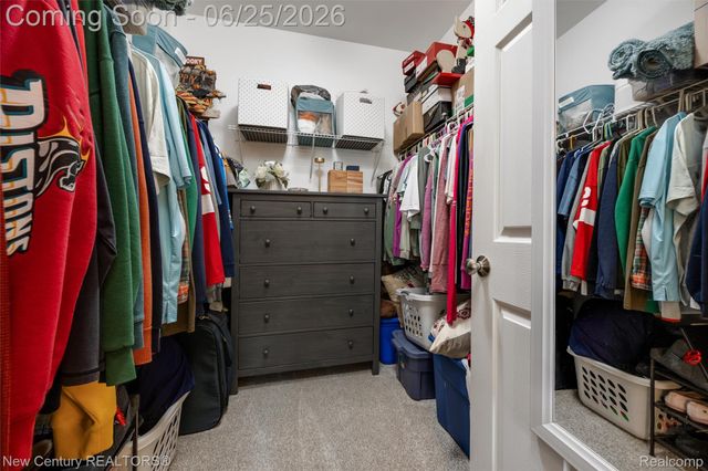618 Belmonte Drive A, Waterford Charter Township, MI 48328