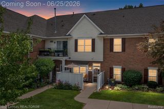 618 Belmonte Drive A, Waterford Charter Township, MI 48328