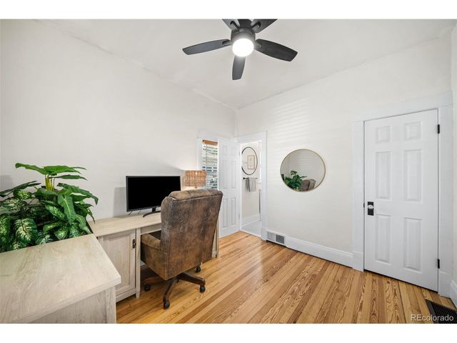 3326 S Logan St, Englewood, CO 80113