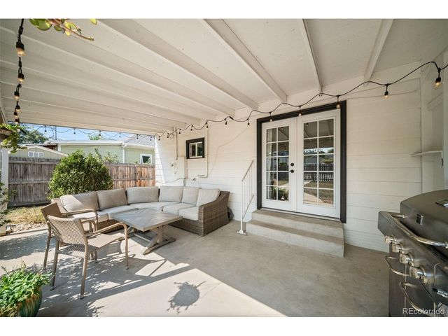 3326 S Logan St, Englewood, CO 80113