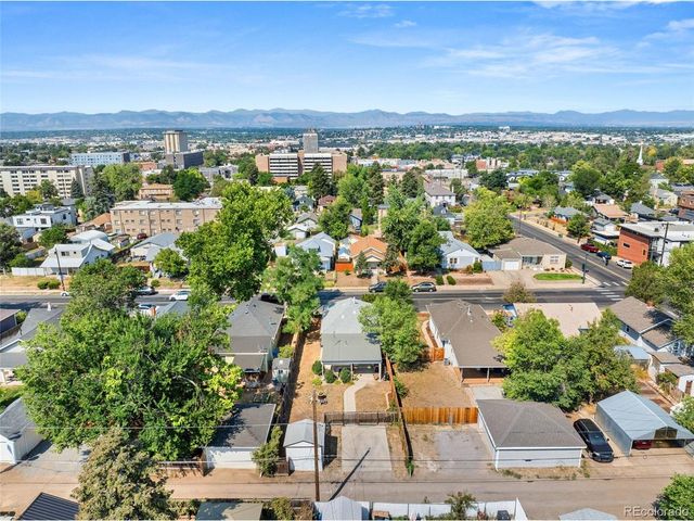 3326 S Logan St, Englewood, CO 80113