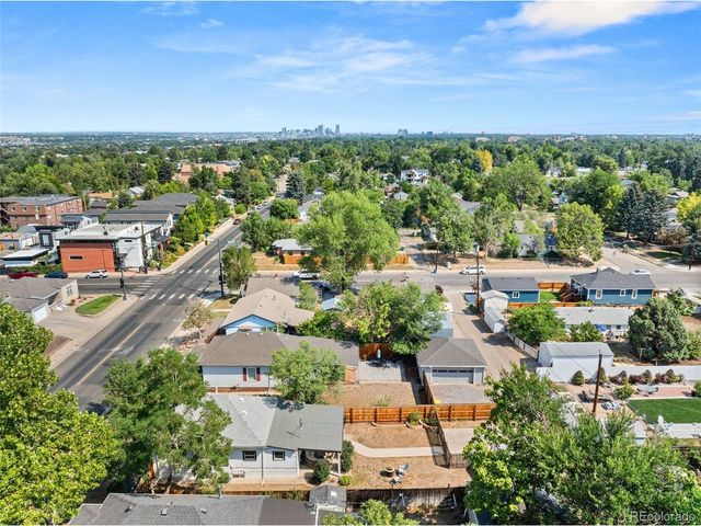 3326 S Logan St, Englewood, CO 80113