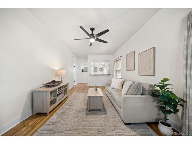 3326 S Logan St, Englewood, CO 80113