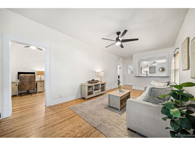 3326 S Logan St, Englewood, CO 80113