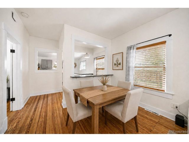 3326 S Logan St, Englewood, CO 80113