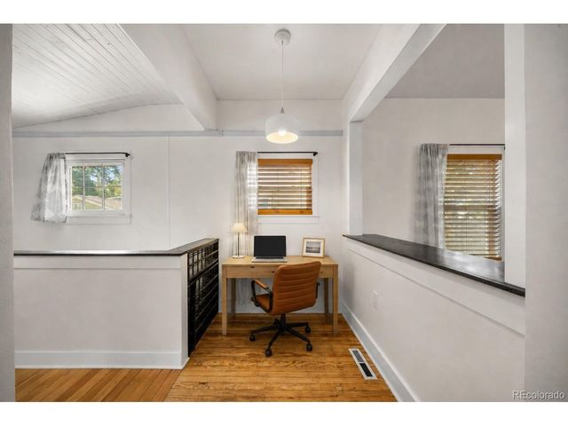 3326 S Logan St, Englewood, CO 80113