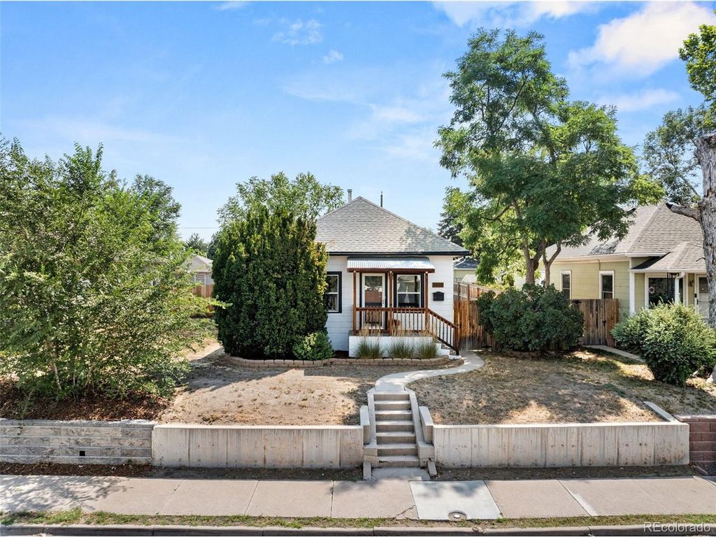3326 S Logan St, Englewood, CO 80113