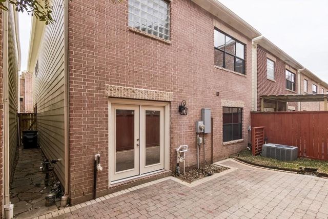 9810 Abigail Grace Court, Houston, TX 77025