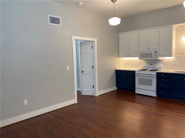 208 W 22nd Street B, Bryan, TX 77803