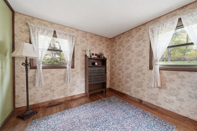 9 Lamb Road, Nashua, NH 03062
