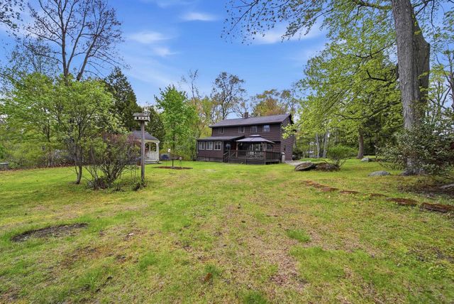 9 Lamb Road, Nashua, NH 03062