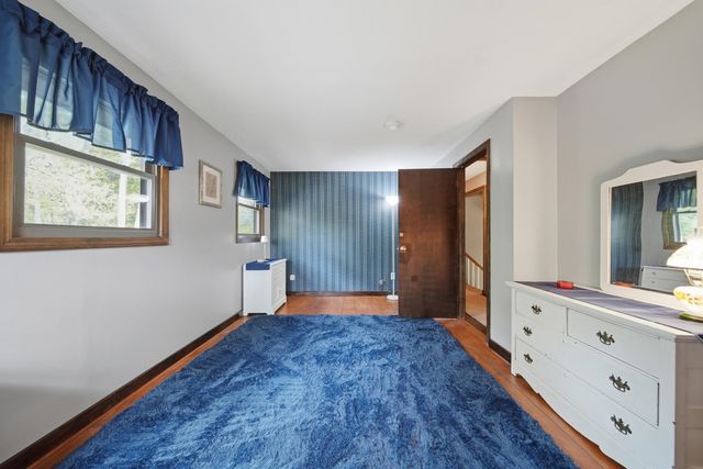 9 Lamb Road, Nashua, NH 03062