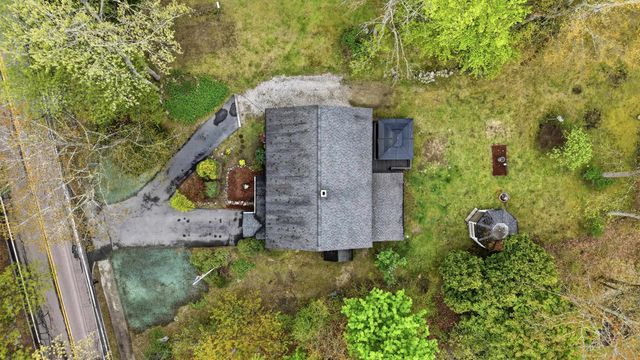 9 Lamb Road, Nashua, NH 03062