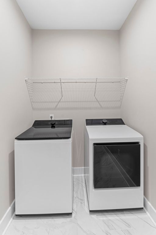 Image 27 of property listing at 119 Leeward Landing, Summerville, SC 29486